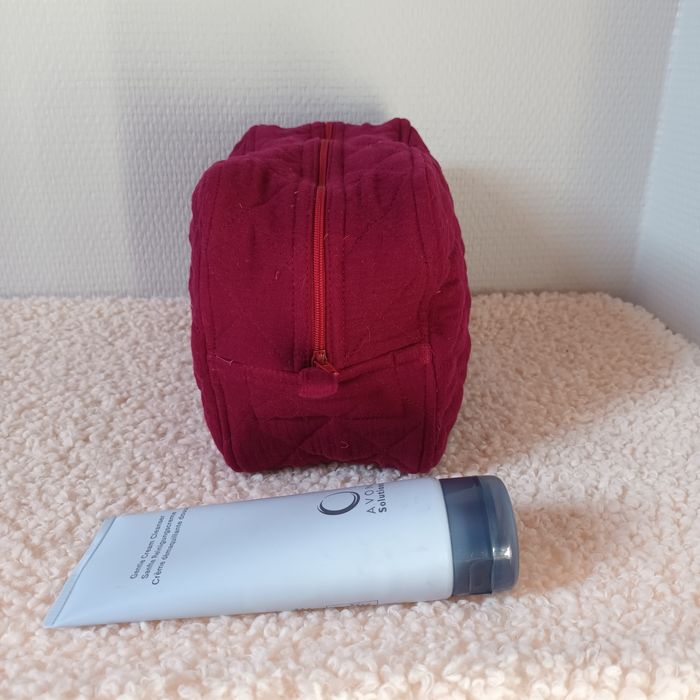 Trousse toilette où maquillage gaze de coton matelassée lie de vin où vieux rose - photo numéro 3