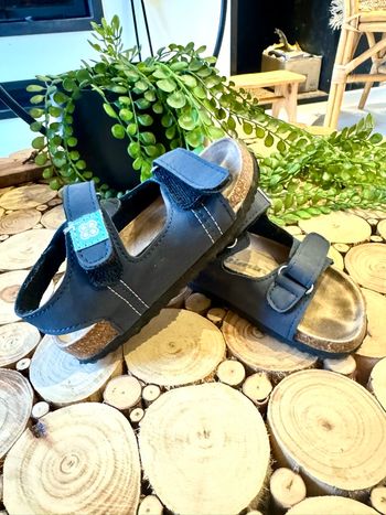 Sandales catimini pointure 25 bleu