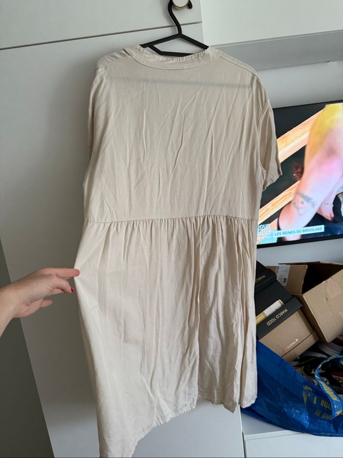 Robe - photo numéro 4