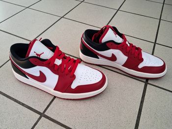 Nike Air Jordan 1 Low gym red pointure 39