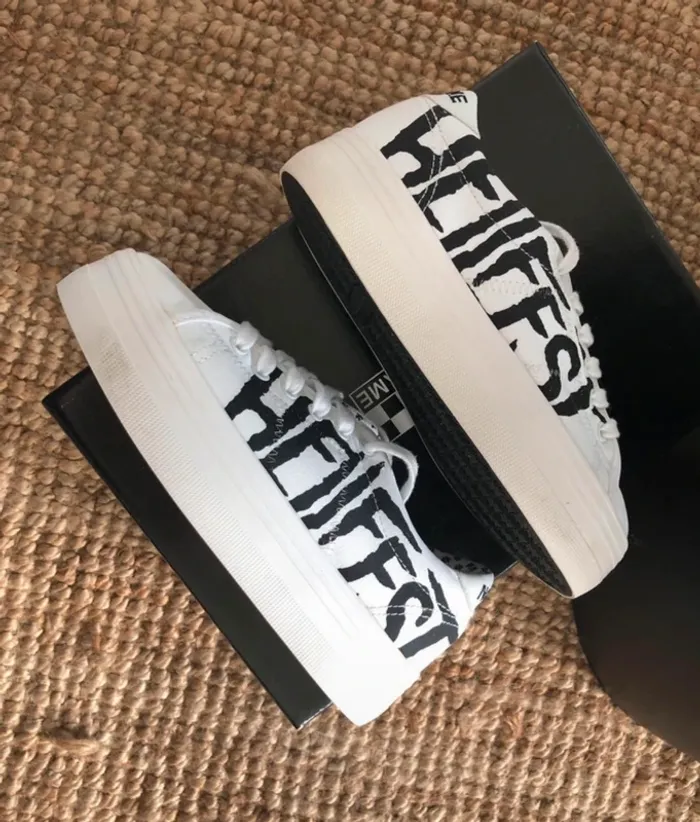 Chaussures plato sneaker No Name x Hellfest édition collector pointure 36 - photo numéro 7