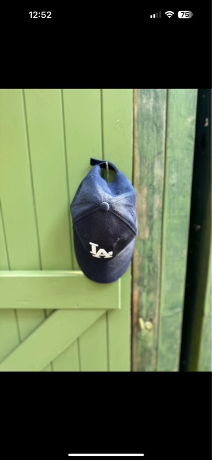 Casquette bleu marine - photo numéro 2