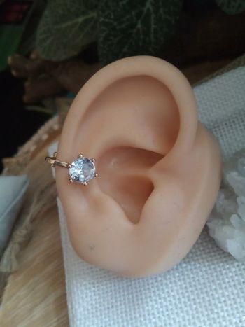 Clip oreille zircon blanc