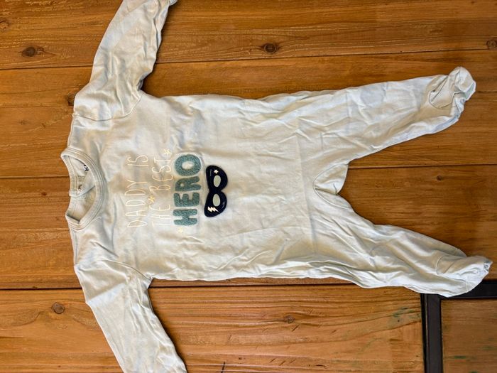 Lot pyjamas - photo numéro 2