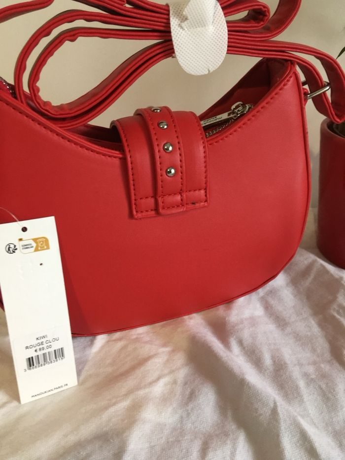 Sac rouge - photo numéro 3