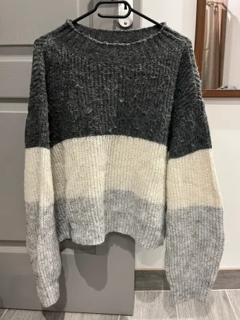 Pull tricolor