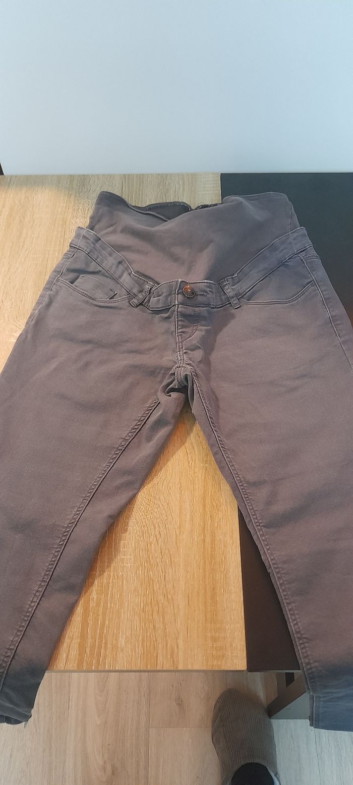 Pantalon de grossesse