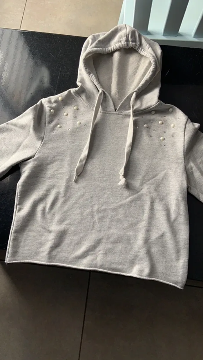 Pull gris