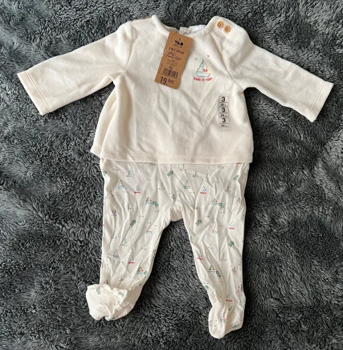 Pyjama « bateau »
