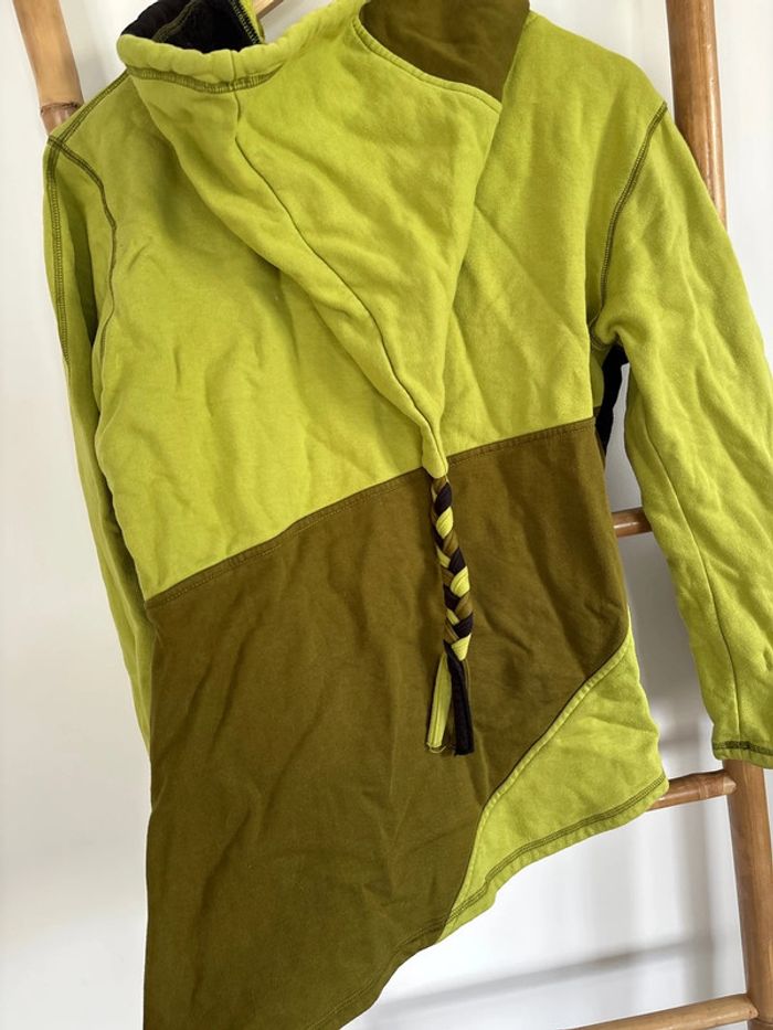 Veste verte avec capuche lutin - photo numéro 9