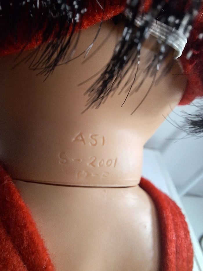 Poupée type corolle - photo numéro 4