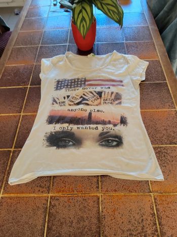 Tee shirt manches courtes