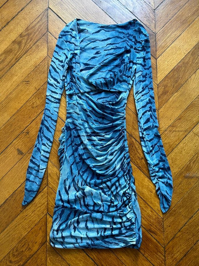 Neuve: Robe dos nu Zara XS. - photo numéro 1