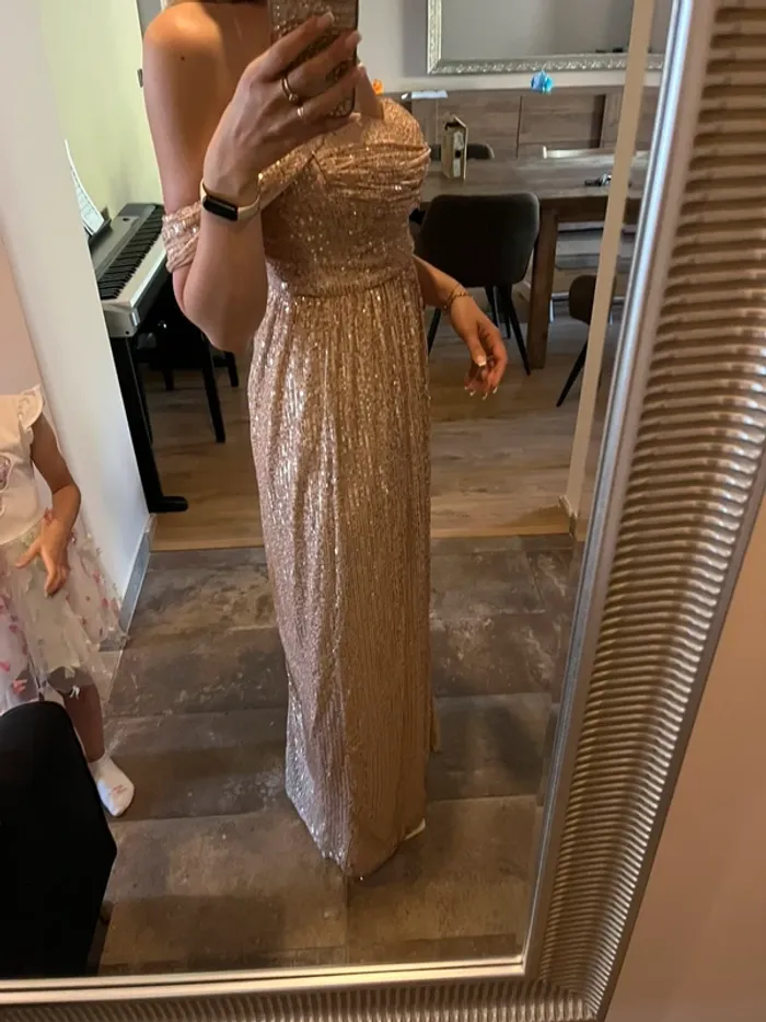 Magnifique robe Faresty à sequins – idéale pour un mariage ou événement 🤍 - photo numéro 7