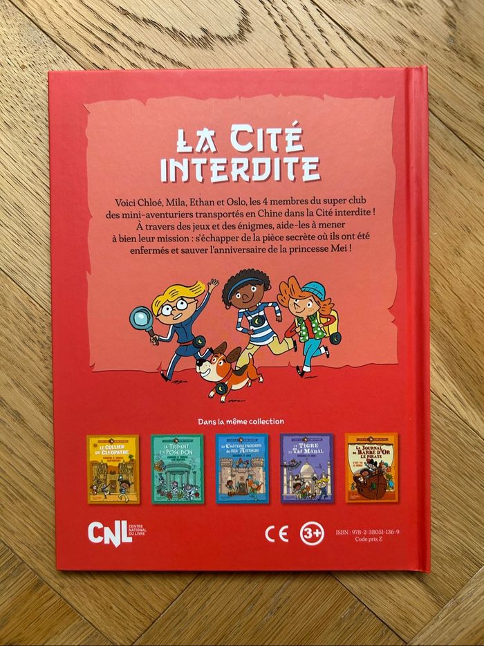 Livre Le super club des minis aventuriers - La cité Interdite - photo numéro 2