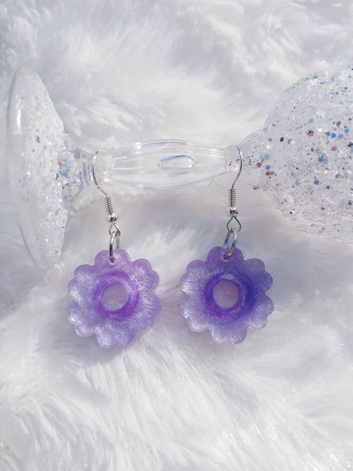 Boucles d'oreilles fleurs lilas