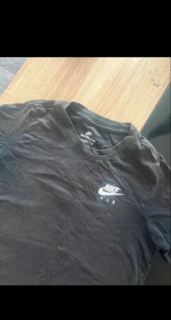 T-shirt Nike