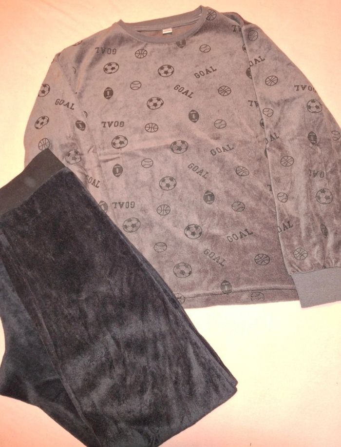 Lots de vètements garcon - photo numéro 10