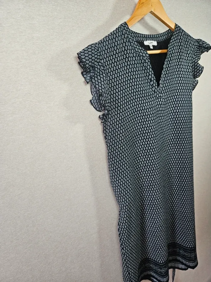 Robe portefeuille à volants - photo numéro 6