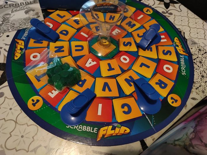 Jeu De Société Scrabble Surprise – Édition Spéciale Mattel – Sous Blister