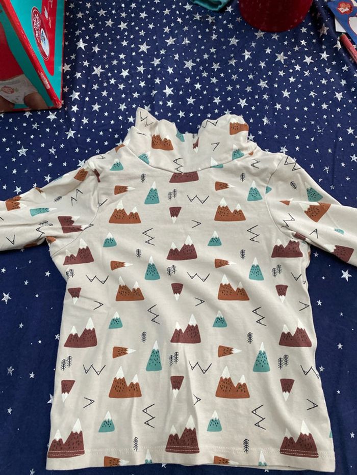 TEE shirt ml 23 mois