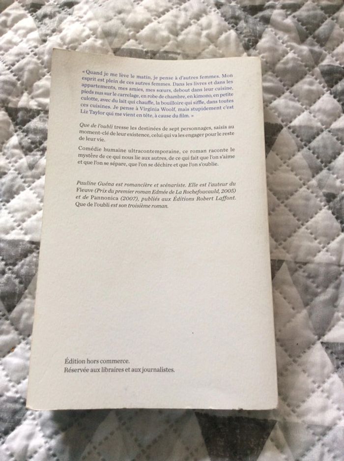 #que de l’oubli Pauline Guéna - photo numéro 3