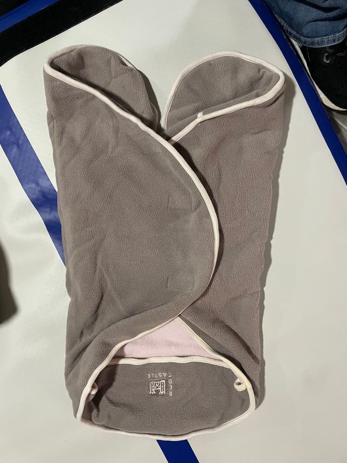 Couverture red Castel fille - photo numéro 2