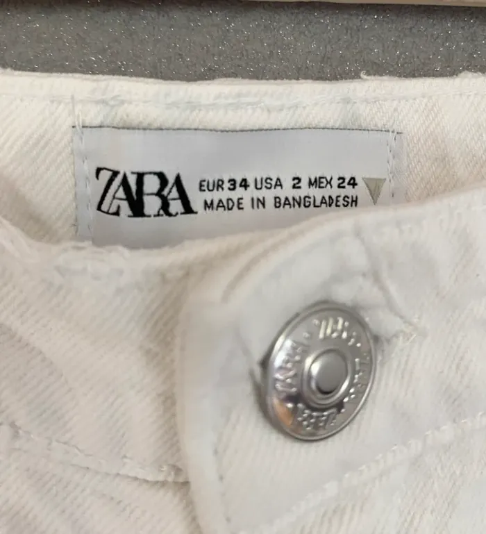 Short en jean blanc Zara neuf 34/XS - photo numéro 4