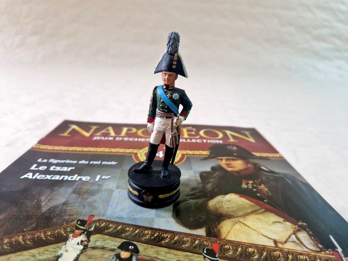 Figurine  , Napoléon , jeux d'échec de collection  , numéro 4  , Le tsar , Alexandre 1er - photo numéro 2