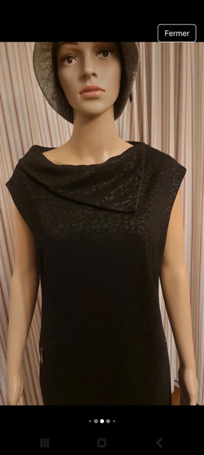 Robe Cassis noire t 46 en trés bonne état - photo numéro 8