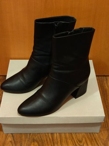 Bottines noires à talons carrés BIANCO