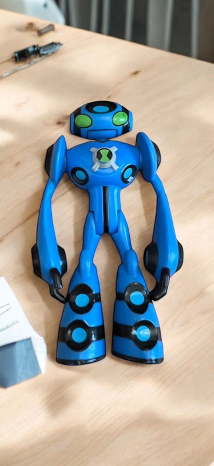 Bandai Ben 10 – Figurine articulée Ultimate Echo Echo 2010 - photo numéro 6