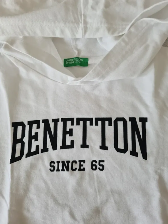 Sweat à capuche Benetton neuf - photo numéro 3