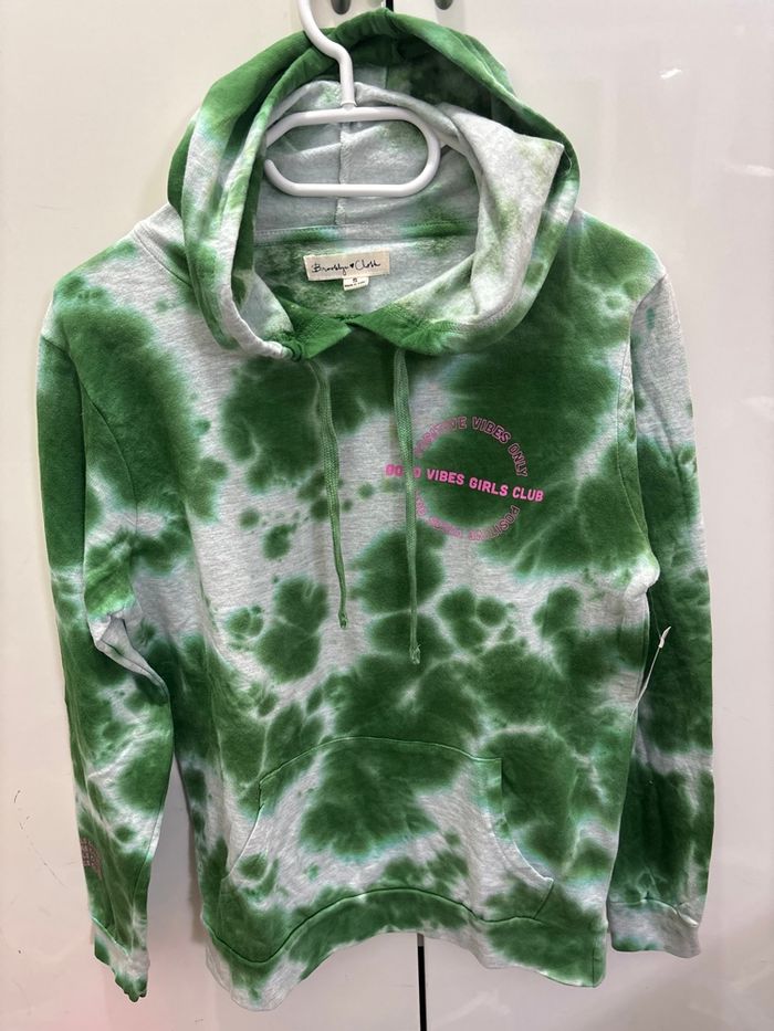 Sweet à capuche. - photo numéro 2