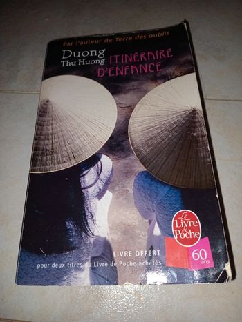 Duong thu huong : itinéraire d'enfance