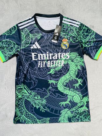 Maillot concept foot Réal Madrid noir et vert dragon taille S