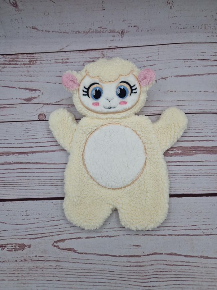 Joli doudou plat mouton - photo numéro 2