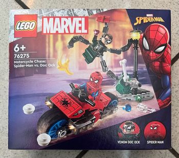 Lego Marvel 76275 La Course-poursuite en moto