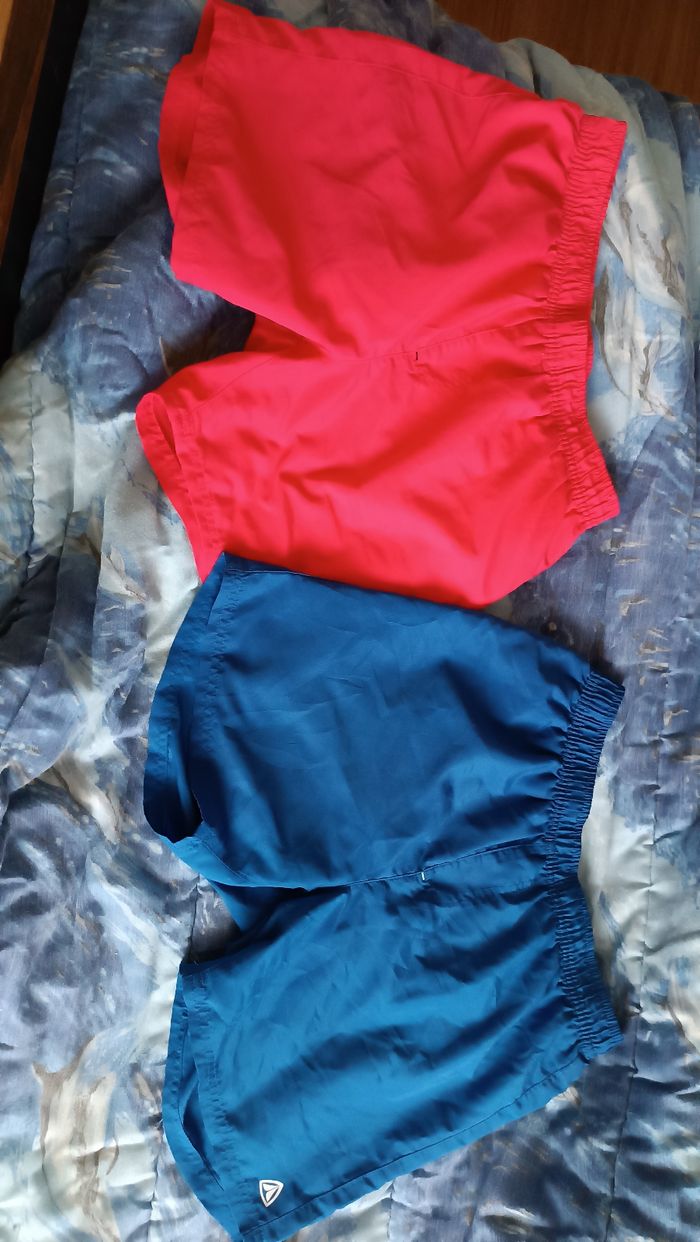 Lot de deux shorts taille 16 ans garçon