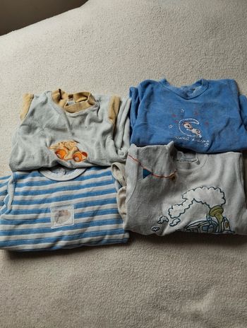 Lot de pyjamas