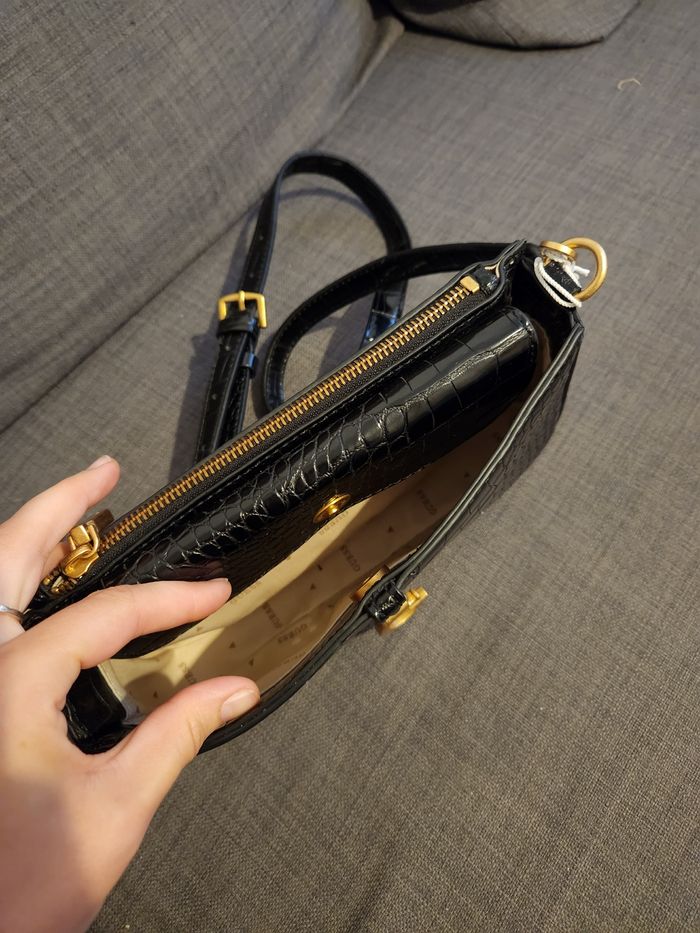 Sac guess neuf etiquette - photo numéro 4