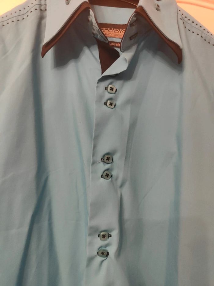 Chemise bleu clair - photo numéro 3