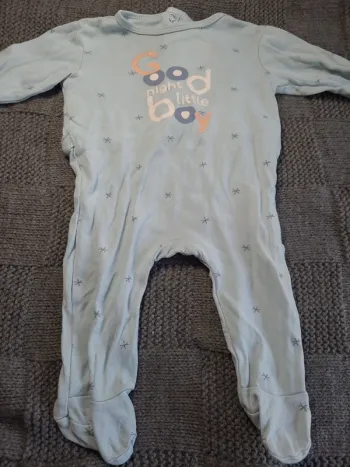 👶Pyjamas fin Gemo taille 6mois👶