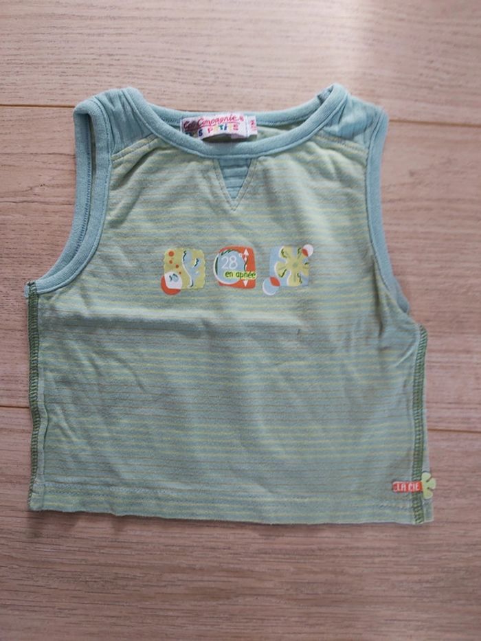 Tee-shirt sans manches garçon La compagnie des petits 12 mois en très bon état (78)