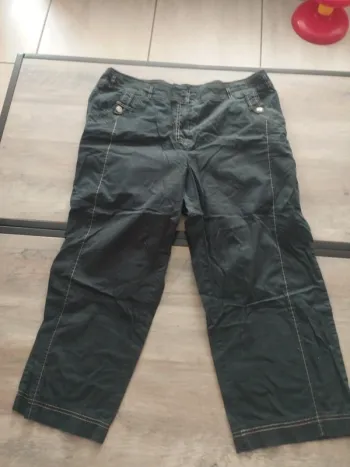 Pantacourt taille 46