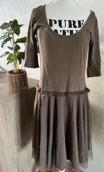 Superbe robe mais il est où le soleil taille s/m