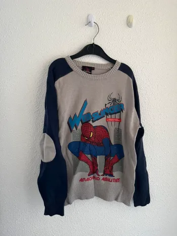 Pull Spiderman taille 8 ans 💫