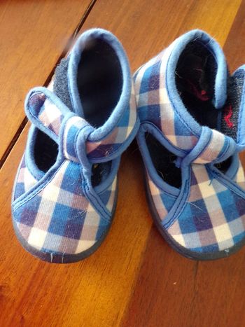 Pantoufles a scrath Pointure 19