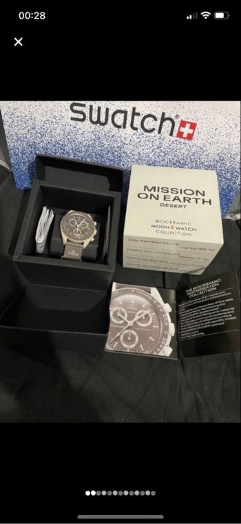 Montre Omega X swatch moonswatch mission to earth modèle santé