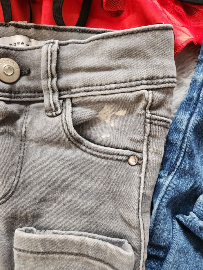 Lot de vêtements fille 2 ans - photo numéro 2